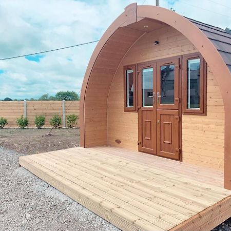 Glastonbury Glamping Wells Bagian luar foto